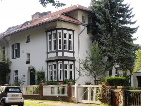 3 Zimmer Etagenwohnung in Dahlem — photo 1